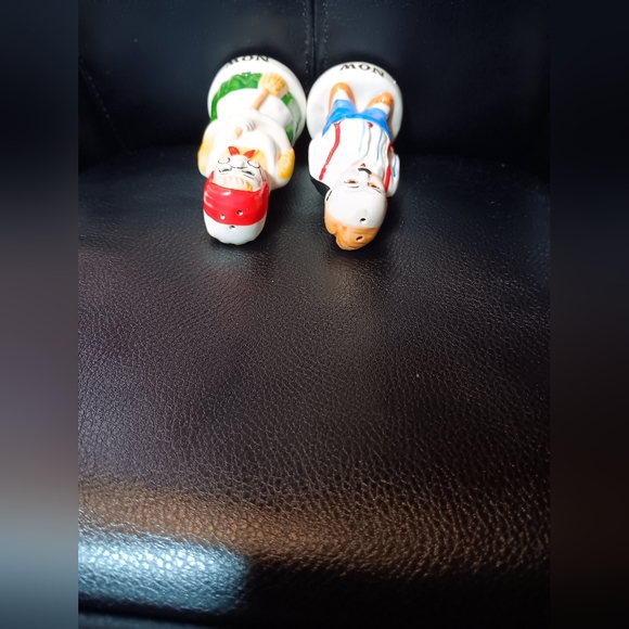 1960's Now and Then salt pepper shakers - Picture 4 of 10